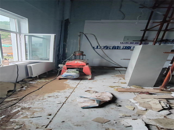 崇礼地基基础下沉墙体裂缝加固注浆顶升施工